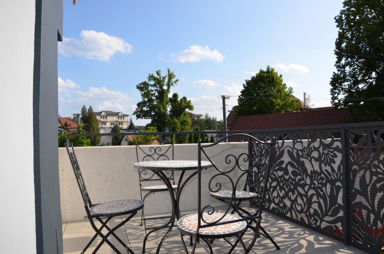 Floravilla Rajecké Teplice Exteriör bild
